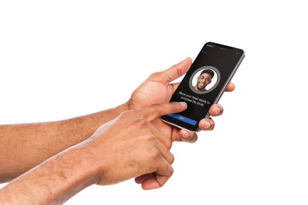 通过智能手机扫描人脸的软件进行人脸识别图片下载