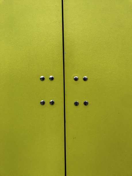 黄色背景的门图片下载