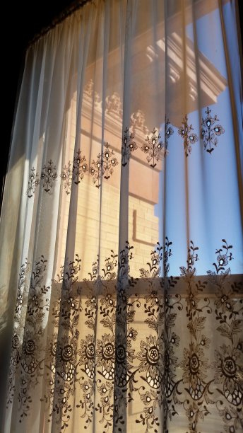 花边窗口文摘图片下载