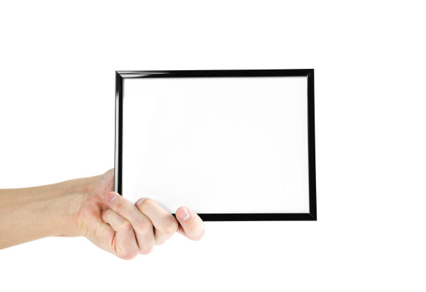 手持黑色相框。关闭了。在白色背景上隔离图片下载