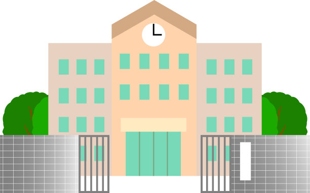 日本公立学校建筑，有校门和树木图片下载