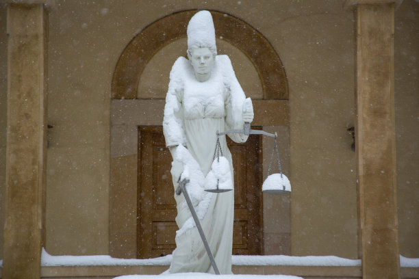 尺度正义纪念碑图片下载