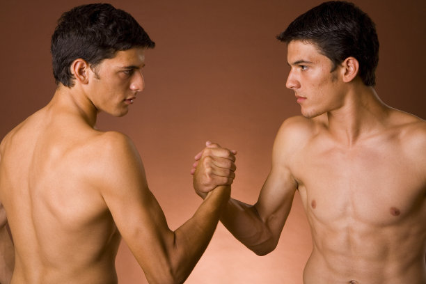 双胞胎图片下载