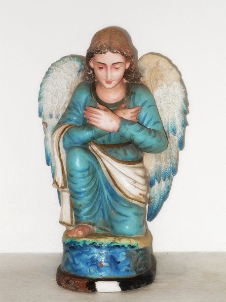 科钦喀拉拉邦基督教大教堂的天使雕像图片下载