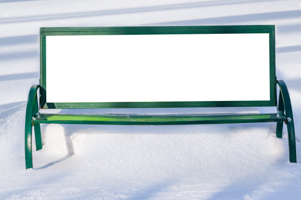 城市海报的布局在冬天的雪地里，图片下载