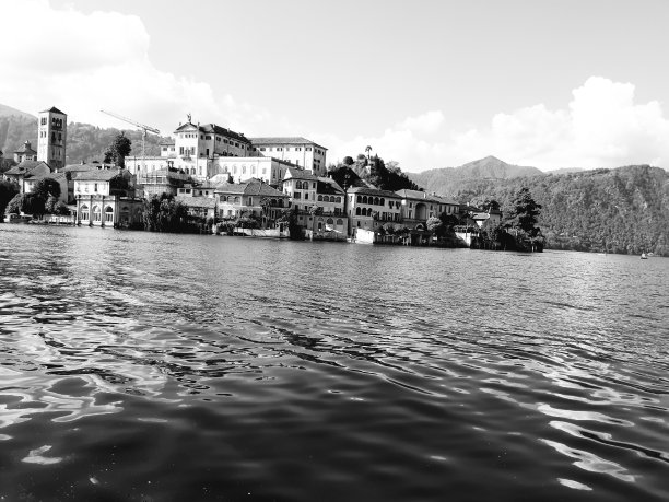 河流和湖泊图片下载