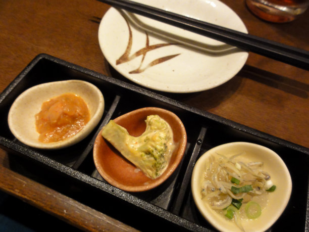 日本开胃菜三重奏图片下载