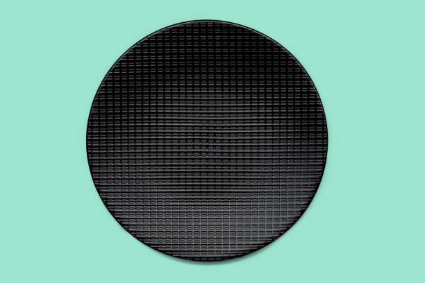 薄荷绿背景上的黑色板图片下载