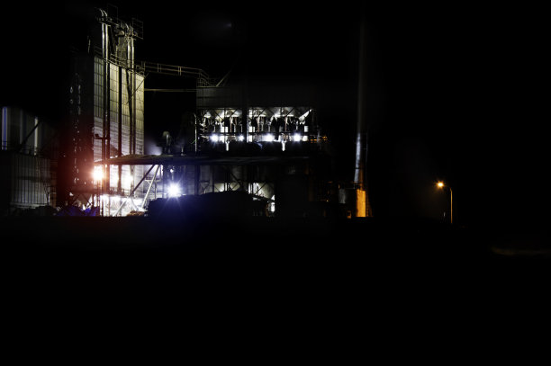工厂夜间照明图片下载