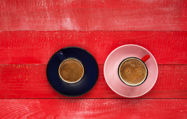 两个咖啡杯图片下载