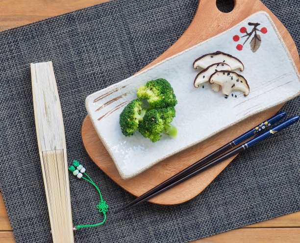 花椰菜和香菇图片下载