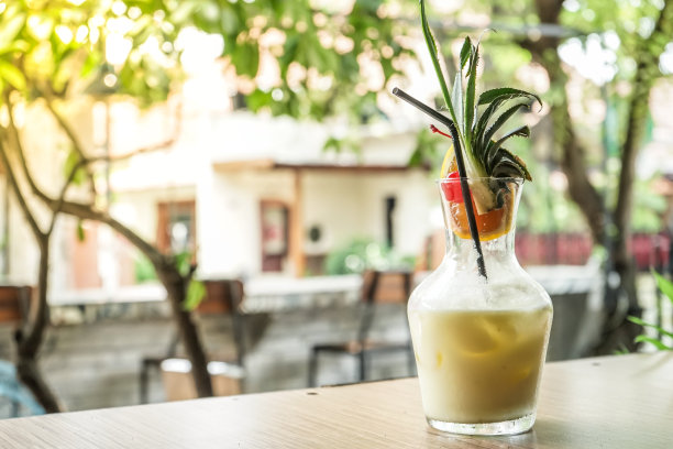 热带果汁图片下载