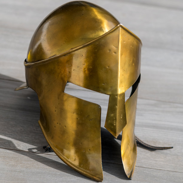 独立斯巴达战士金属头盔特写图片下载