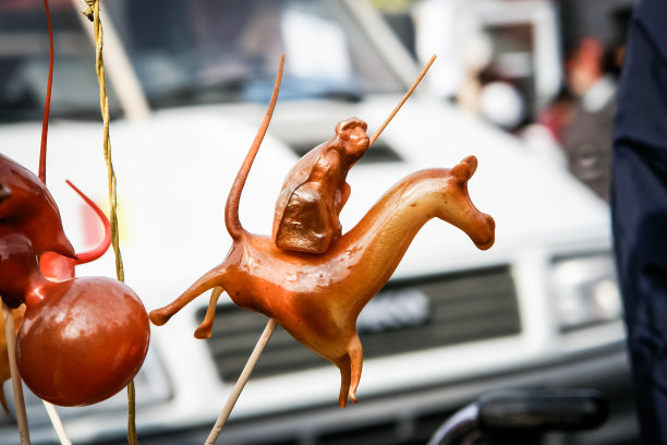 中国传统的饮食艺术，吹糖，糖画图片下载