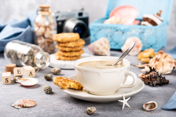 咖啡杯配饼干图片下载