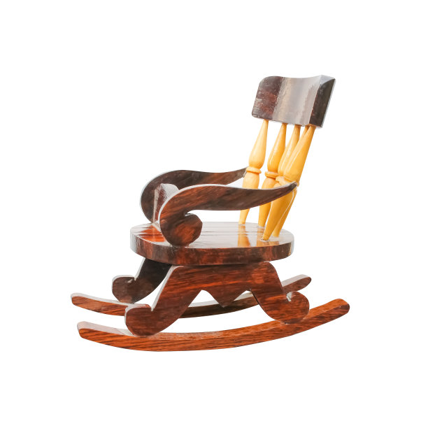 古董摇椅孤立在白色背景与剪切路径图片下载