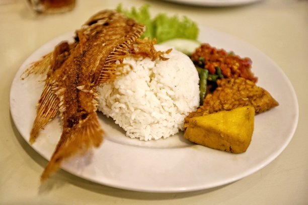 鱼配豆腐和豆豉图片下载