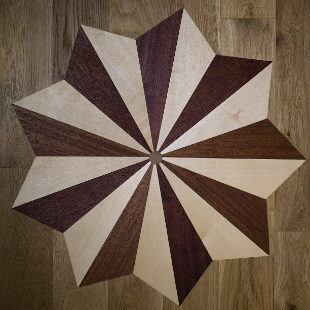 拼花地板，采用多种木材，橡木，枫木，图片下载