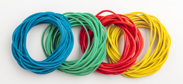 五彩缤纷的背景彩虹颜色的橡皮筋图片下载