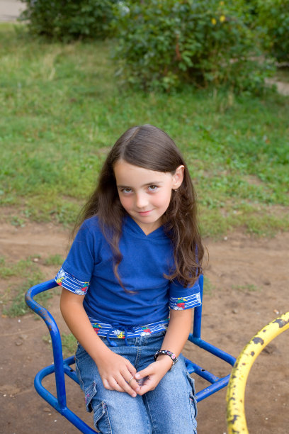 在操场上图片下载