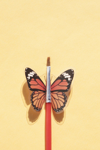 画笔和蝴蝶图片下载