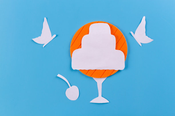 蛋糕上面有樱桃图片下载