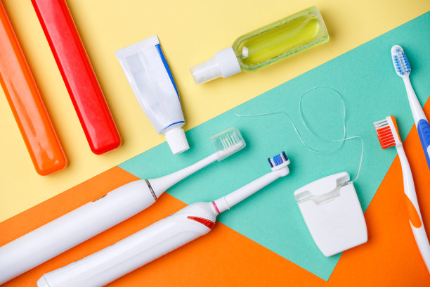 牙刷，牙膏，牙线的照片图片下载