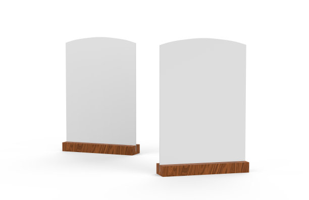 木质桌谈器模拟模板在孤立的白色背景，木制黑板桌谈器用于菜单栏和餐厅，3d插图图片下载