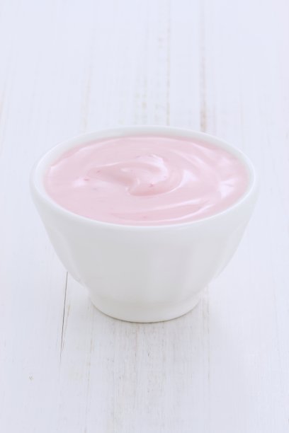 新鲜的草莓酸奶图片下载