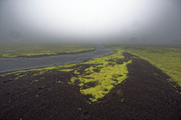 冰岛斯普雷吉桑德尔路线夏季风光图片下载
