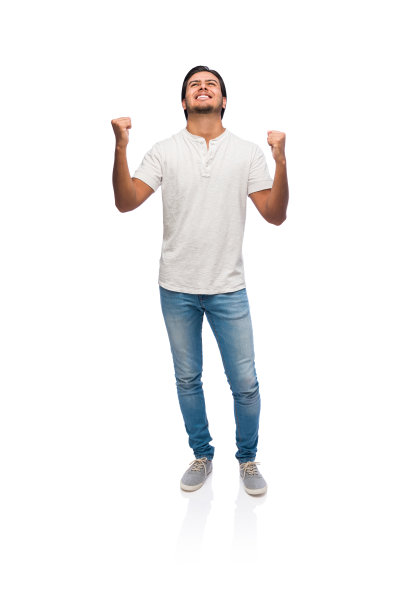 欣喜若狂的年轻男子在庆祝图片下载