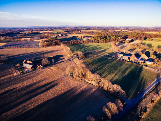 德国北威州的农村地区Münsterland在春天图片下载