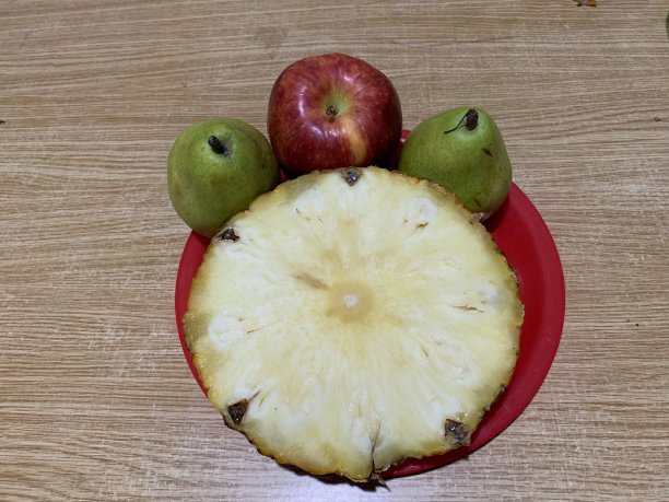 菠萝配苹果和梨图片下载