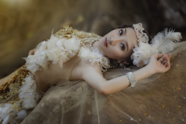 漂亮的亚洲女孩图片下载