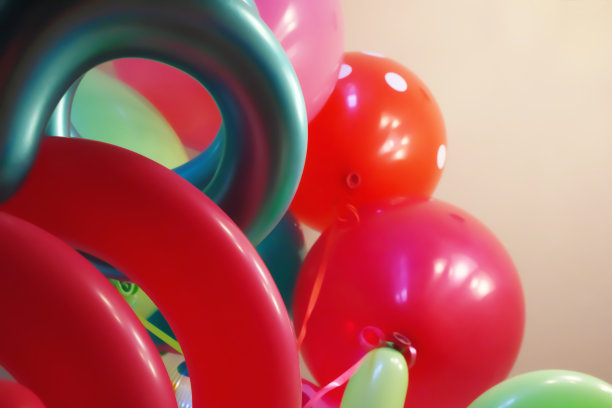 气球和更多的气球图片下载
