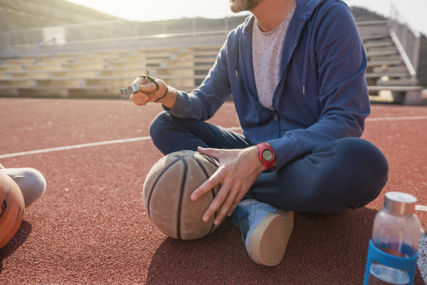 教练的多项任务图片下载