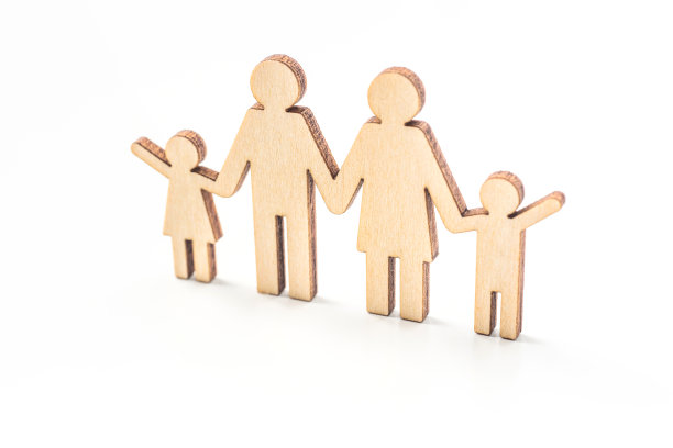 木制家庭作品孤立在白色背景上图片下载