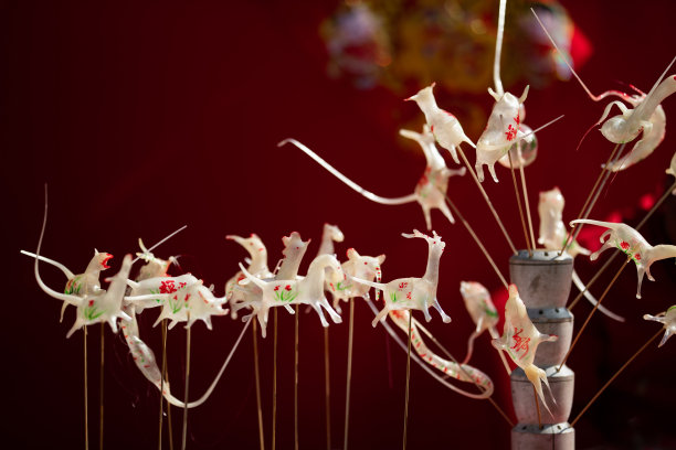 中国传统的饮食艺术，吹糖，糖画图片下载