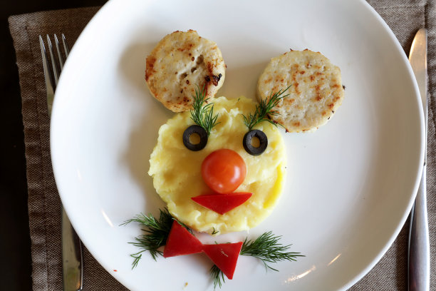 肉片配土豆泥图片下载