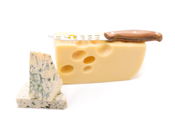 美味的奶酪和刀。图片下载