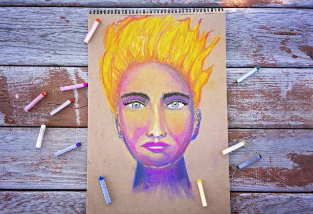 画一幅肖像画图片下载