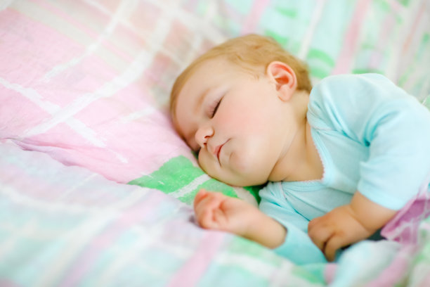 婴幼儿图片素材ID：332792292