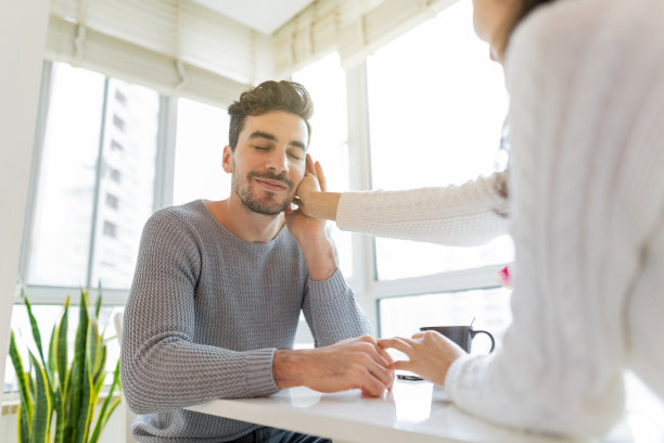 她的联系图片下载