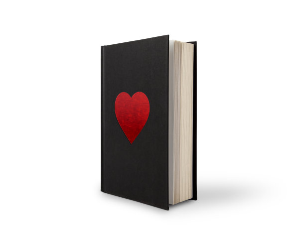 黑色的书与红色天鹅绒心在白色的背景与轮廓路径容易编辑。图片下载