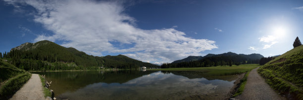 全景山，阿尔卑斯山巴伐利亚，斯皮津湖图片下载
