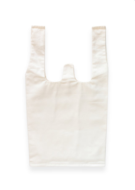 手提袋，帆布，棉布，布，生态购物袋模型，空白模板隔离在白色背景(裁剪路径)，为无塑料袋的概念图片下载