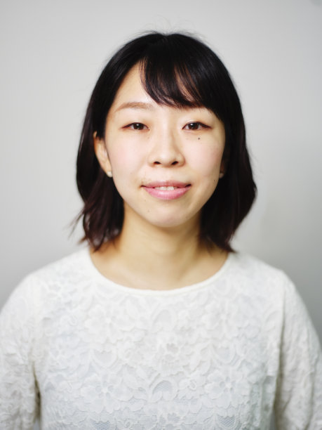 年轻的日本女人图片下载