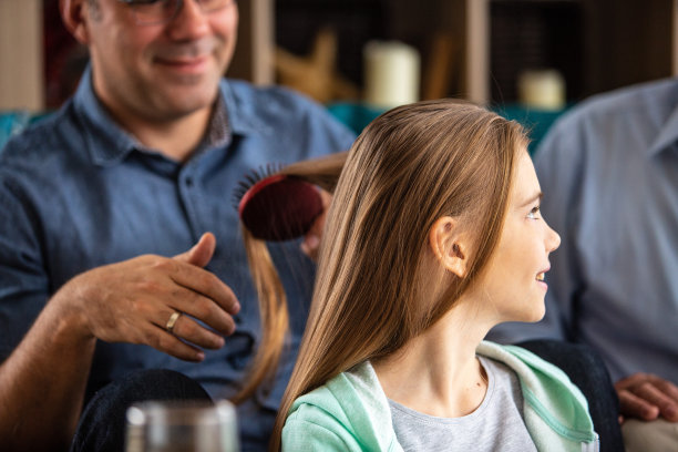 女孩喜欢被纵容图片下载