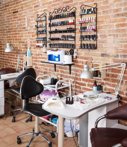 涂指甲油的工作场所照片图片下载