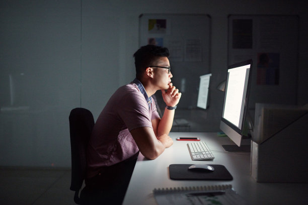 专注于寻找解决方案图片下载